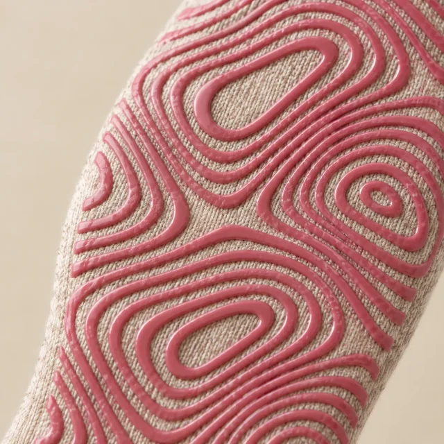 Contour Crew Grip Socks close up