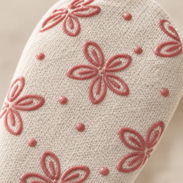 Petal Ankle Grip Socks close up