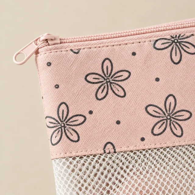 Petal Mesh Wash Bag close up