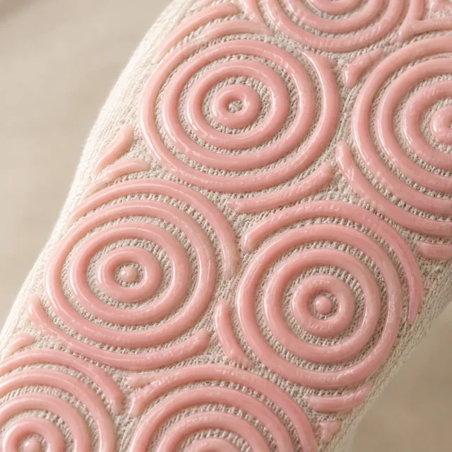 Ripple Ankle Grip Socks close up